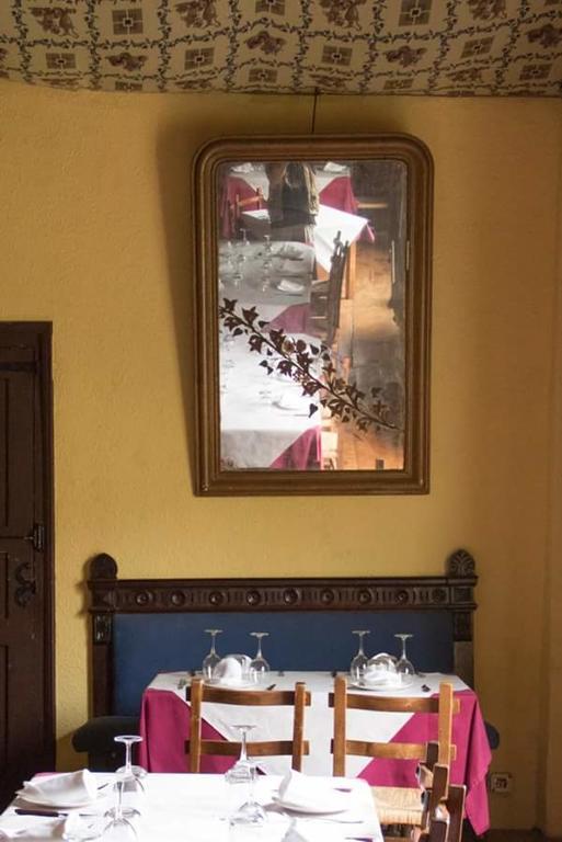Casa Rural Restaurante Casino Munilla Luaran gambar